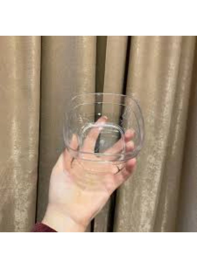 The 6-piece square bowl set is an ideal choice for serving desserts and appetizers with a modern and elegant touch. - Image 4